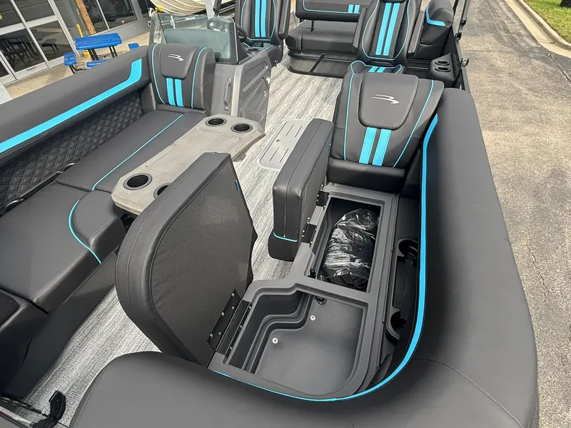 Slide: The Image of Bennington 22 SSB Sport 2026 - 28