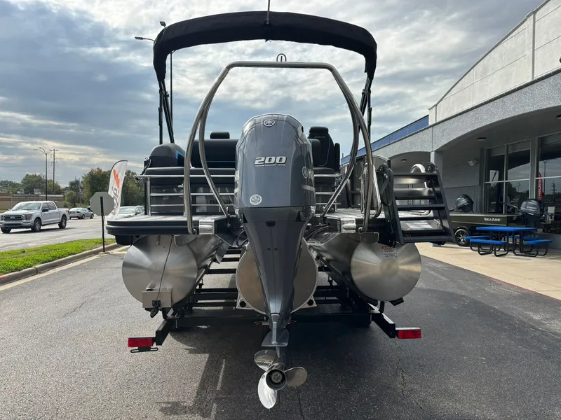 Slide: The Image of Bennington 22 SSB Sport 2026 - 33