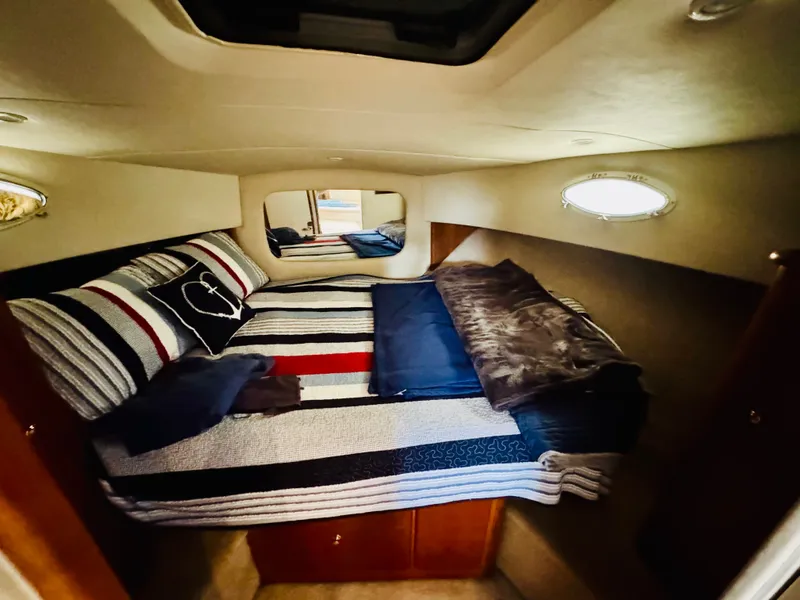 Slide: The Image of Silverton 392 Motor Yacht 1998 - 4