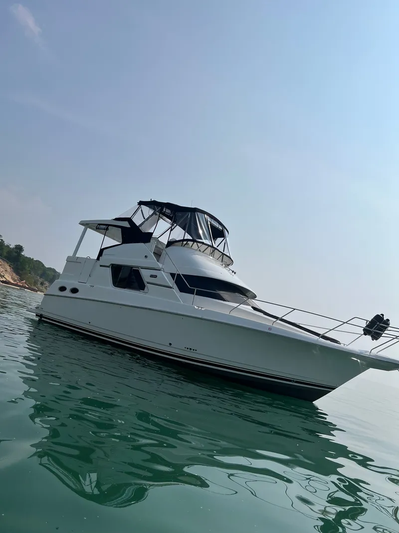 Slide: The Image of Silverton 392 Motor Yacht 1998 - 9