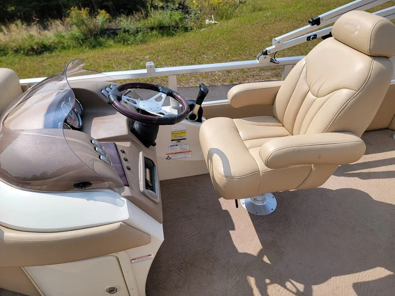 Slide: The Image of Bennington 2275QXi 2007 - 12