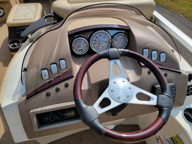 Slide: The Image of Bennington 2275QXi 2007 - 13