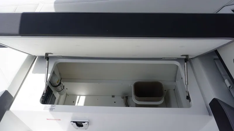 Slide: The Image of Cobalt R8 2023 - 21