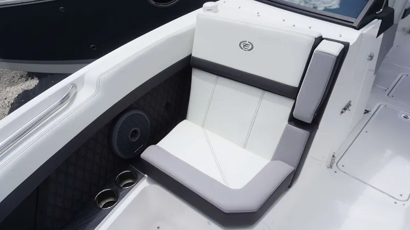 Slide: The Image of Cobalt R8 2023 - 6