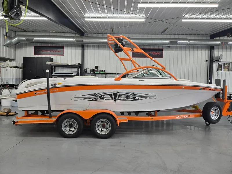 The Image of Nautique SV211 2007 - 1