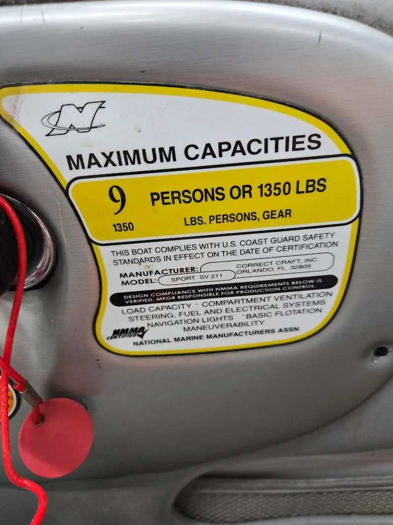 Slide: The Image of Nautique SV211 2007 - 17