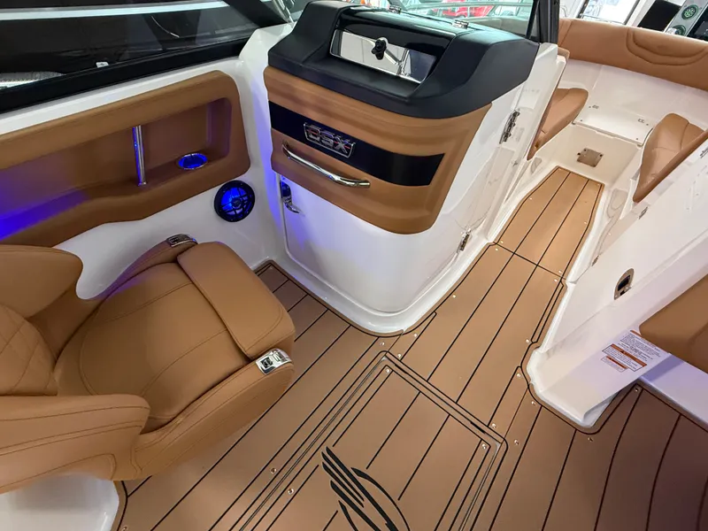 Slide: The Image of Chaparral 250 OSX 2026 - 7