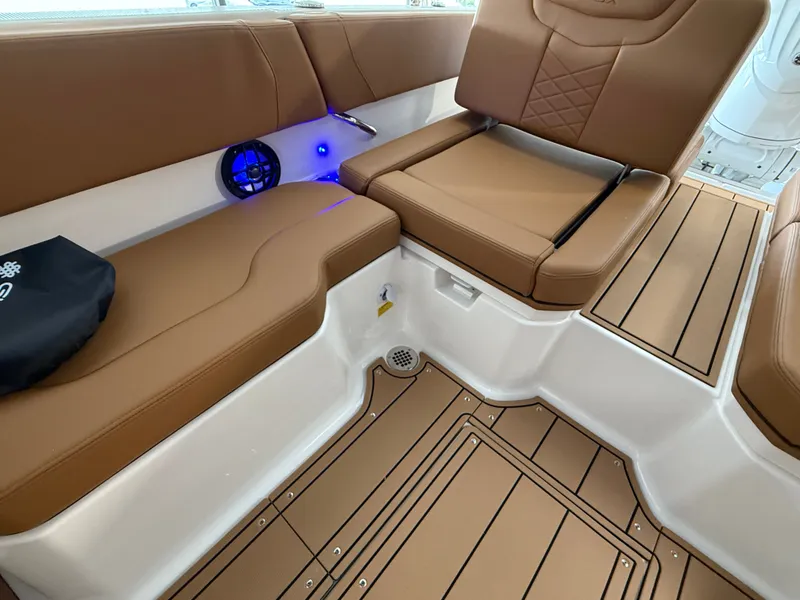 Slide: The Image of Chaparral 250 OSX 2026 - 9