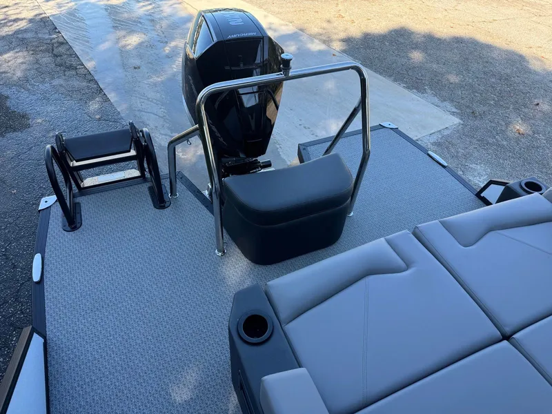 Slide: The Image of Evotti 523CS 2026 - 10