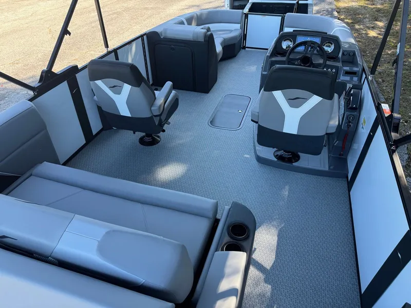 Slide: The Image of Evotti 523CS 2026 - 12