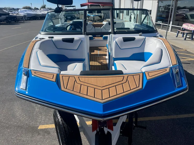 Slide: The Image of Nautique Super Air Nautique GS20 2019 - 12