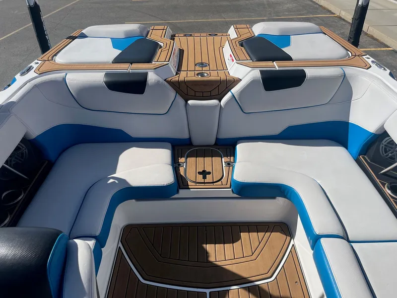 Slide: The Image of Nautique Super Air Nautique GS20 2019 - 19