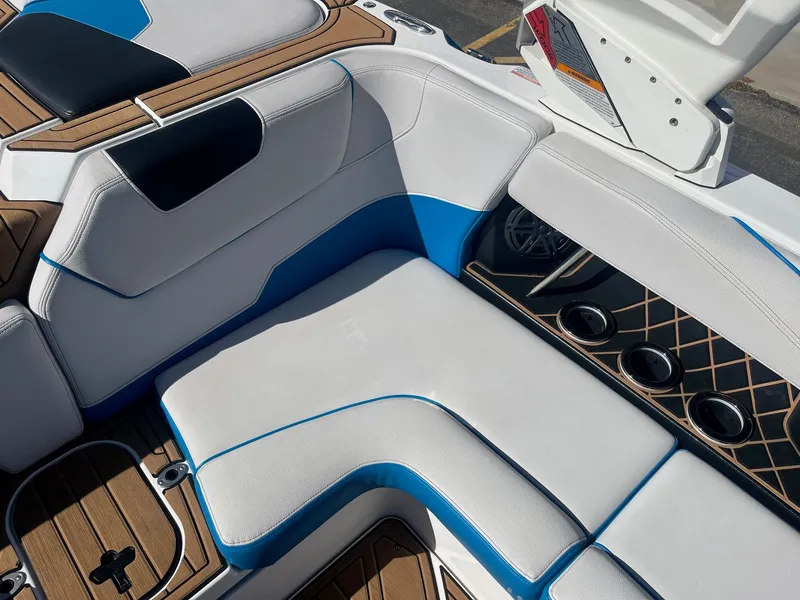 Slide: The Image of Nautique Super Air Nautique GS20 2019 - 23