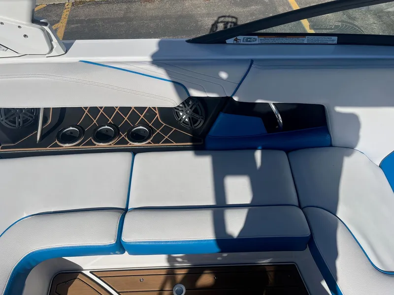 Slide: The Image of Nautique Super Air Nautique GS20 2019 - 24
