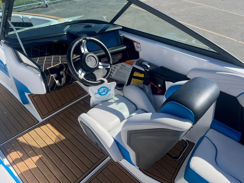 Slide: The Image of Nautique Super Air Nautique GS20 2019 - 26