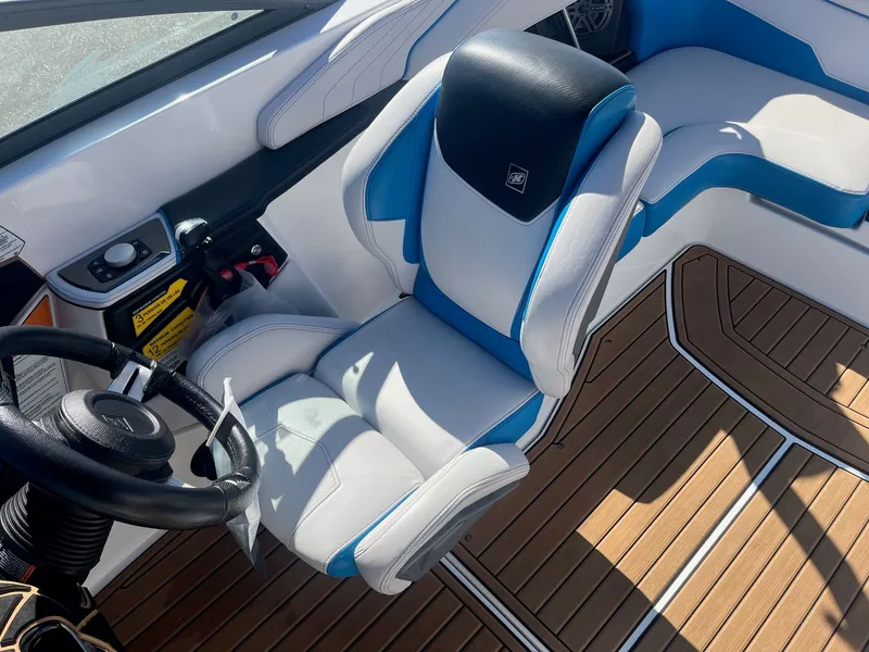 Slide: The Image of Nautique Super Air Nautique GS20 2019 - 27