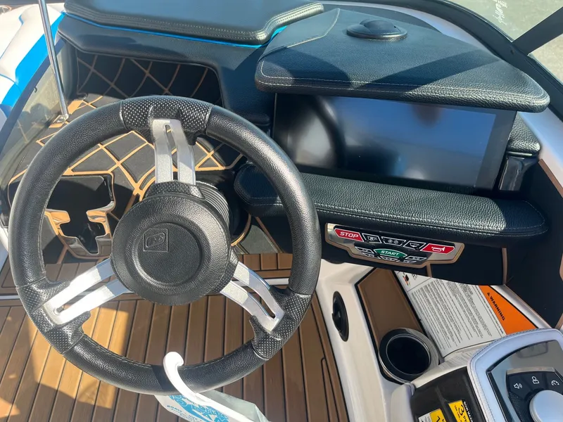 Slide: The Image of Nautique Super Air Nautique GS20 2019 - 28