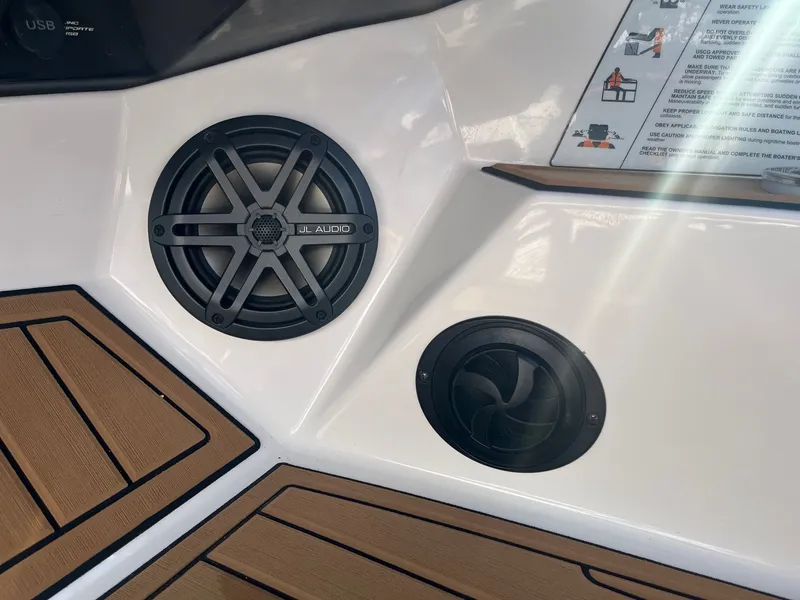 Slide: The Image of Nautique Super Air Nautique GS20 2019 - 33