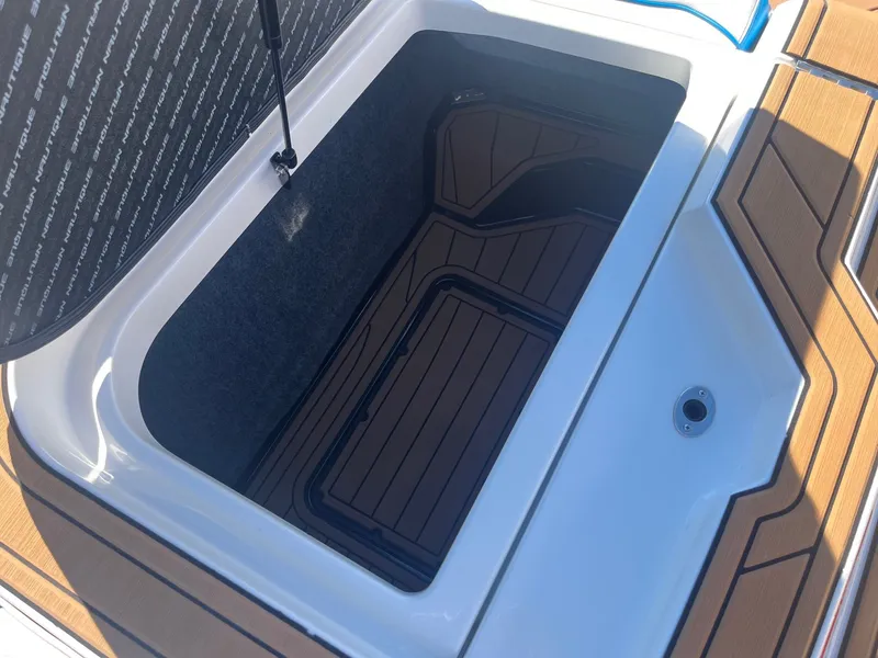 Slide: The Image of Nautique Super Air Nautique GS20 2019 - 34