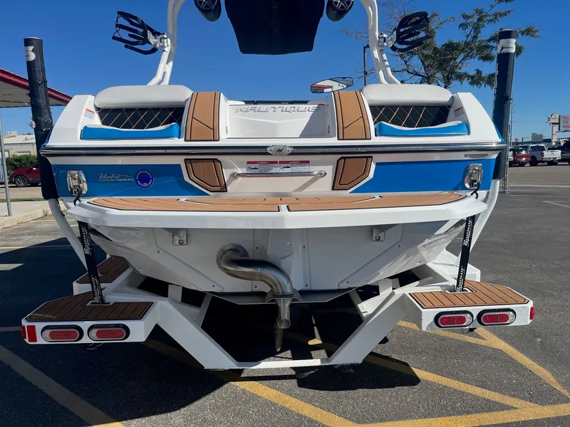 Slide: The Image of Nautique Super Air Nautique GS20 2019 - 4
