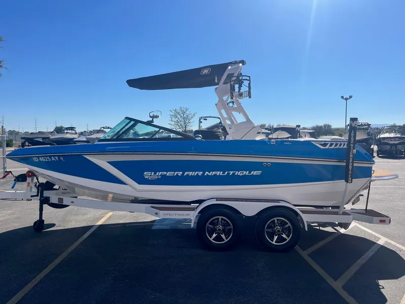 Slide: The Image of Nautique Super Air Nautique GS20 2019 - 8