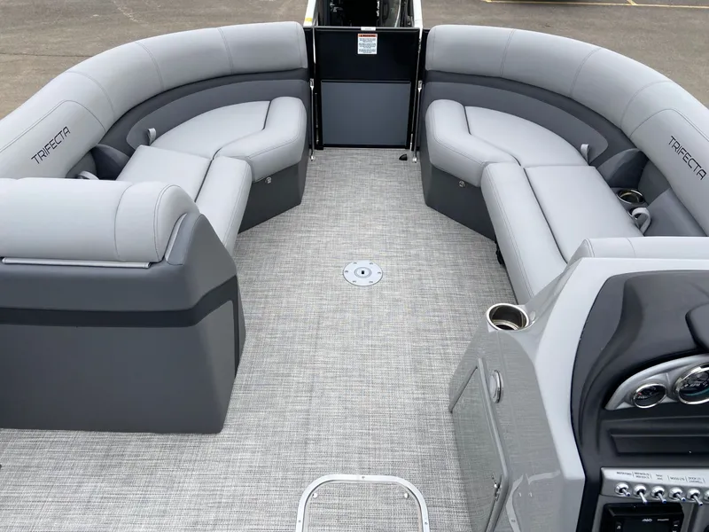 Slide: The Image of Trifecta 2023 Trifecta 24 UL CS 2023 - 15