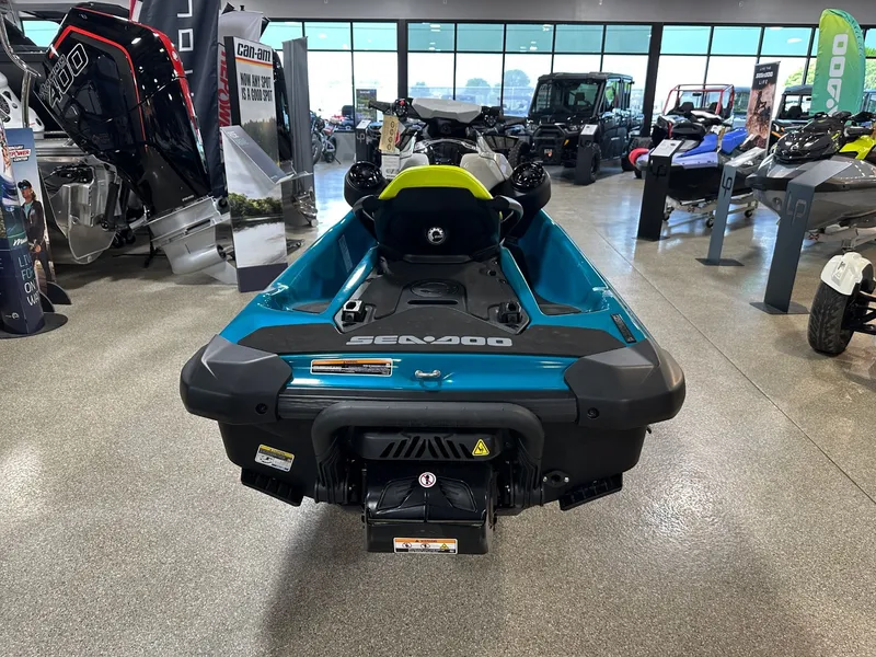 Slide: The Image of Sea-Doo GTI SE 130 Tech Package, audio, iDF, iBR 2025 - 3