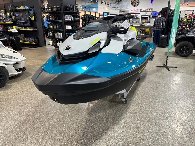 Slide: The Image of Sea-Doo GTI SE 130 Tech Package, audio, iDF, iBR 2025 - 6