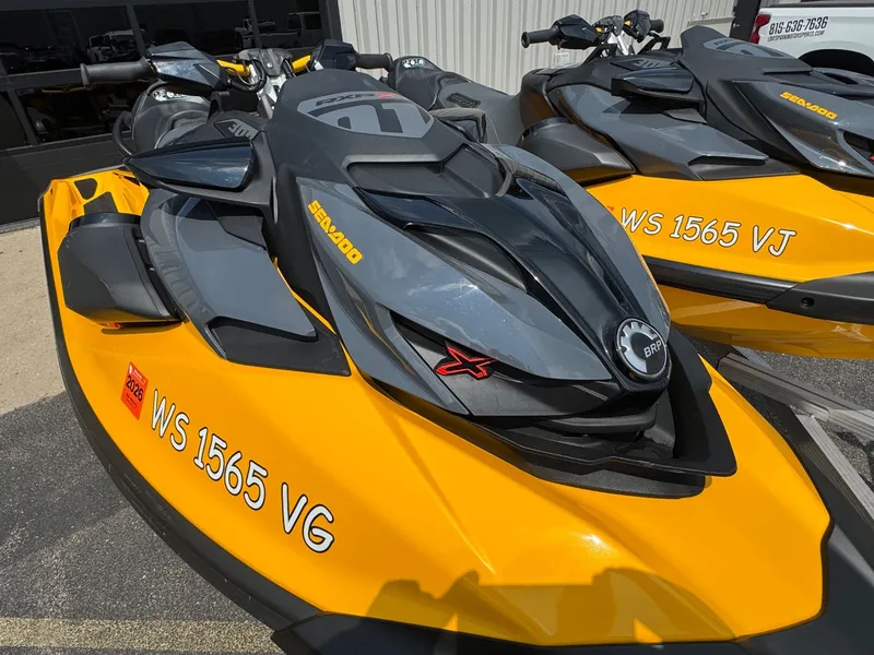 Slide: The Image of Sea-Doo RXP-X 300 Tech Package 2022 - 8