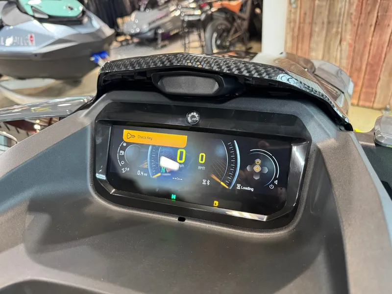 Slide: The Image of Sea-Doo RXP-X 325 Tech Package 2025 - 11