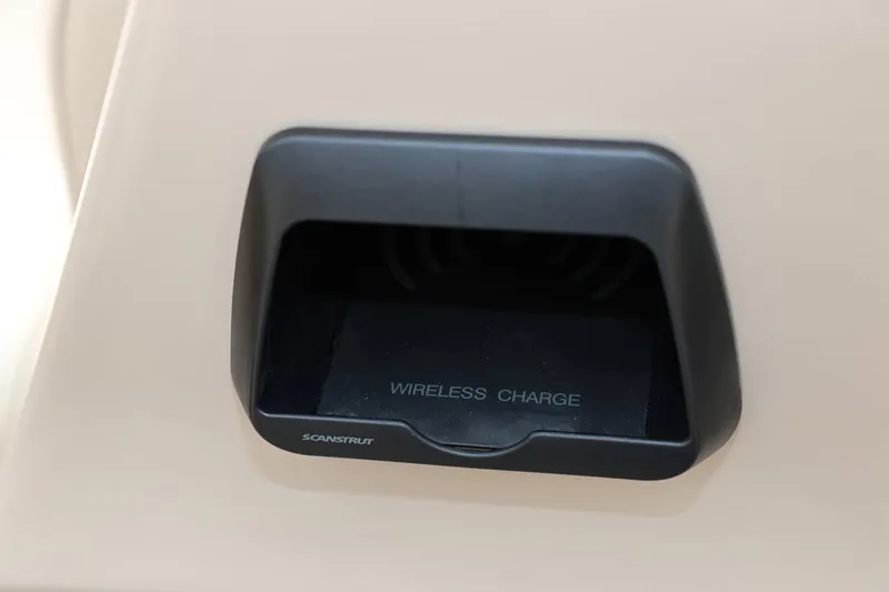 Slide: The Image of Montego Bay ST8524-BR-DELUXE 2025 - 31