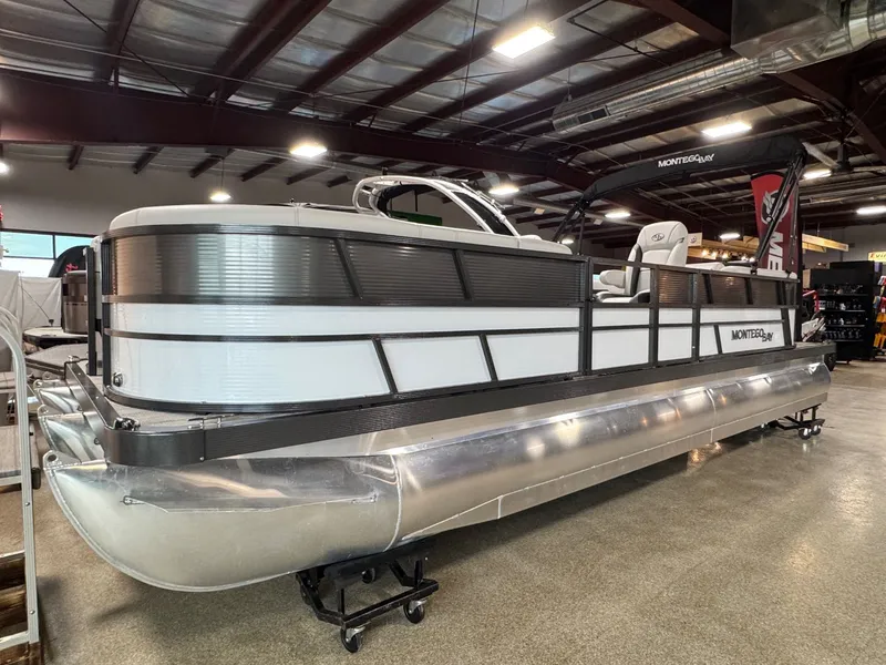 Slide: The Image of Montego Bay ST8524-BR-DELUXE 2025 - 4