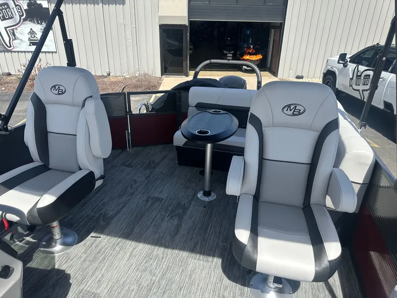 Slide: The Image of Montego Bay ST8520-2H-DELUXE 2025 - 19