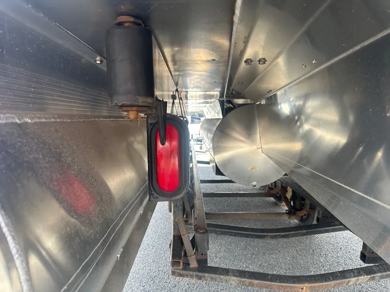 Slide: The Image of Montego Bay ST8520-2H-DELUXE 2025 - 4