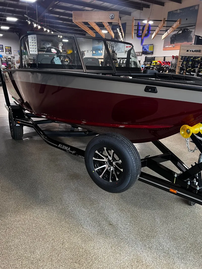 The Image of Alumacraft Competitor 175X Sport 2025 - 1