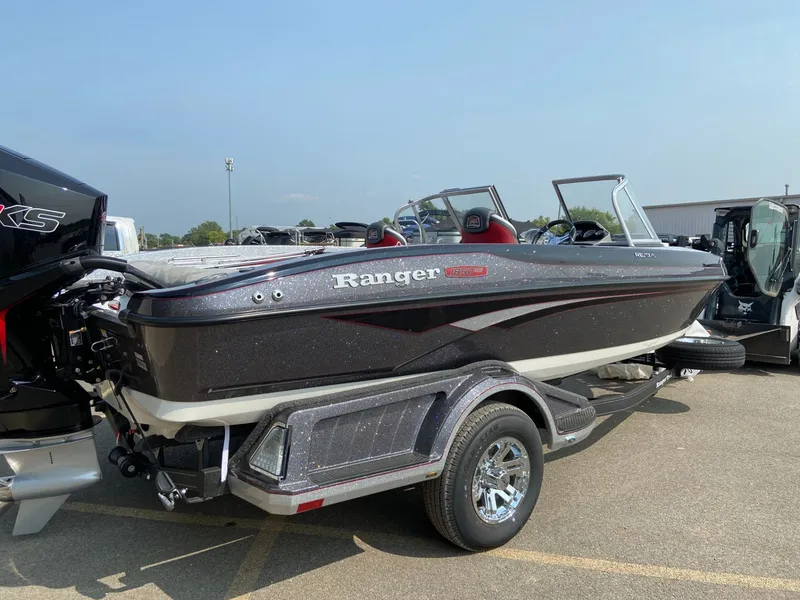 Slide: The Image of Ranger 1850MS 2023 - 3