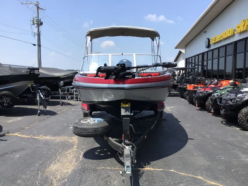 Slide: The Image of Ranger 1850MS 2023 - 3