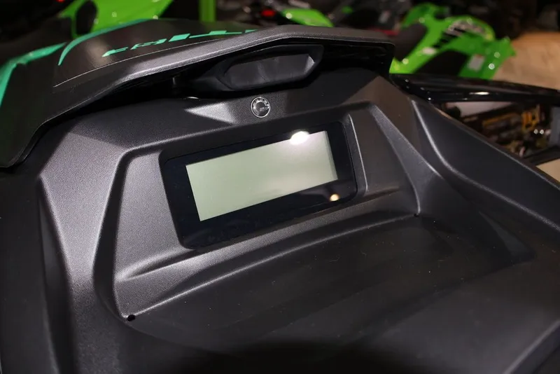 Slide: The Image of Sea-Doo GTI SE 170 2026 - 11