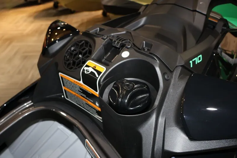 Slide: The Image of Sea-Doo GTI SE 170 2026 - 19