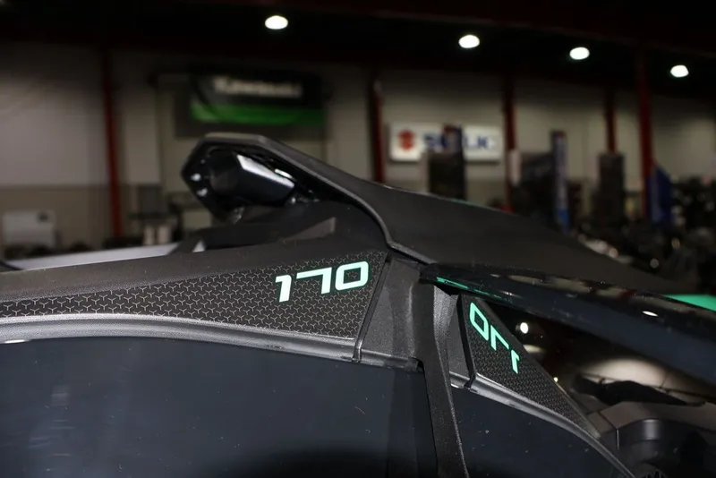 Slide: The Image of Sea-Doo GTI SE 170 2026 - 8