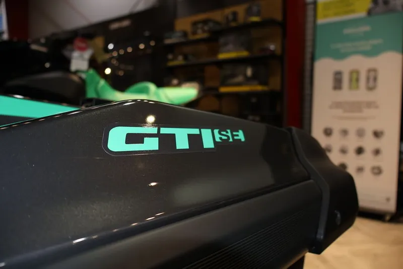 Slide: The Image of Sea-Doo GTI SE 130 2026 - 16