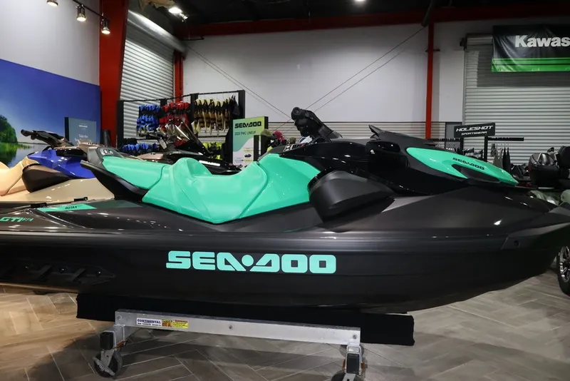 Slide: The Image of Sea-Doo GTI SE 130 2026 - 4
