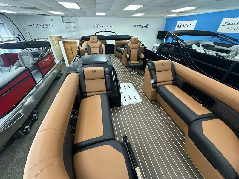 Slide: The Image of Premier Solaris RF 230 DL 2026 - 7