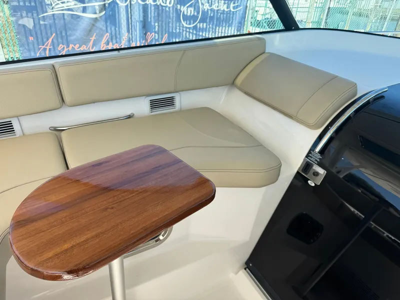 Slide: The Image of Pursuit 385OS 2020 - 14