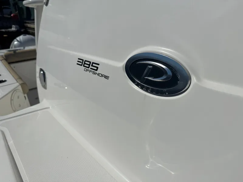 Slide: The Image of Pursuit 385OS 2020 - 7