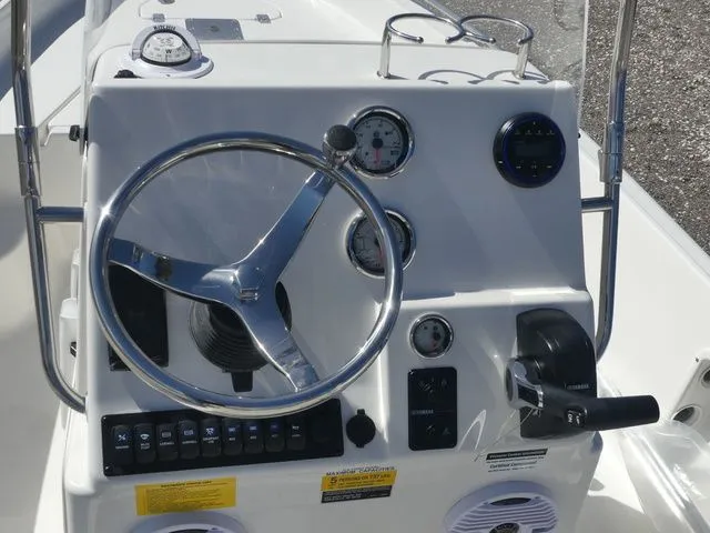 Slide: The Image of Key West 1720 Center Console 2026 - 16