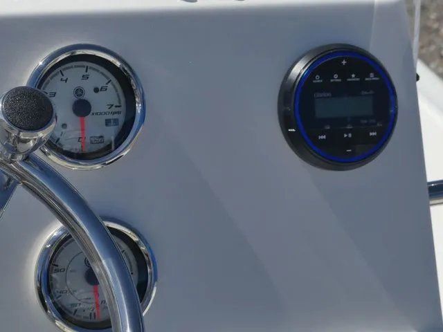 Slide: The Image of Key West 1720 Center Console 2026 - 18