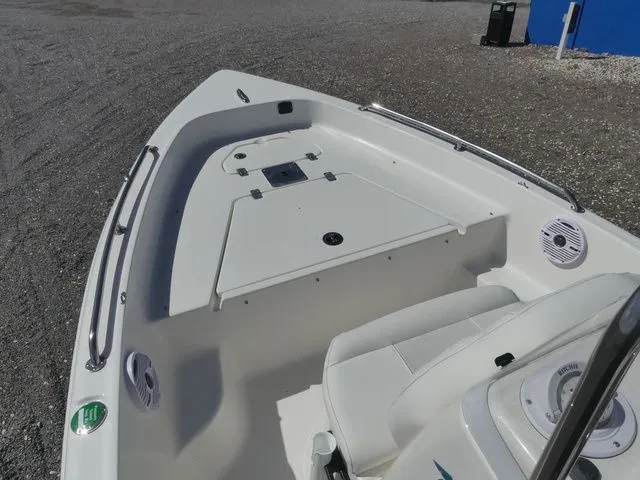 Slide: The Image of Key West 1720 Center Console 2026 - 13