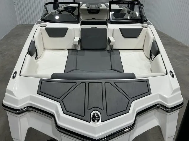 Slide: The Image of Heyday Wake Boats WTSurf 2022 - 16