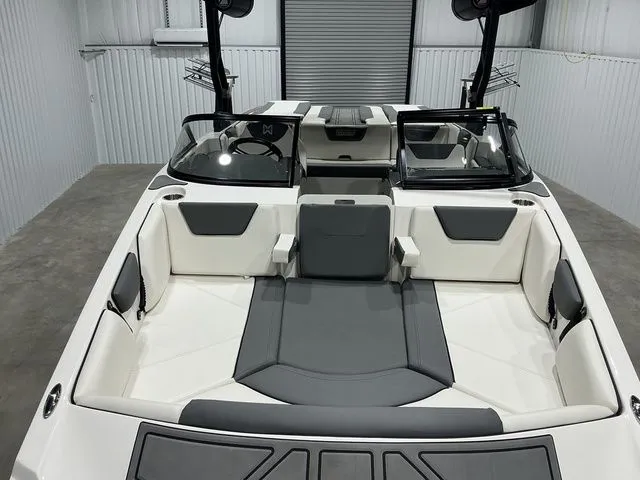 Slide: The Image of Heyday Wake Boats WTSurf 2022 - 5